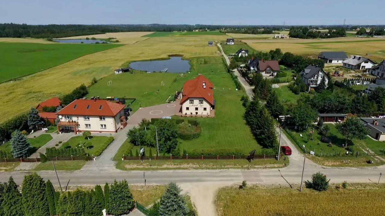 Вілла Agro Nad Stawem Жуково Екстер'єр фото