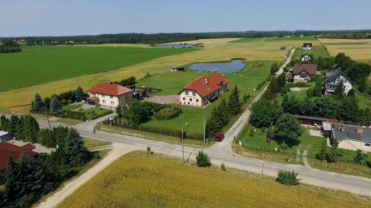 Вілла Agro Nad Stawem Жуково Екстер'єр фото