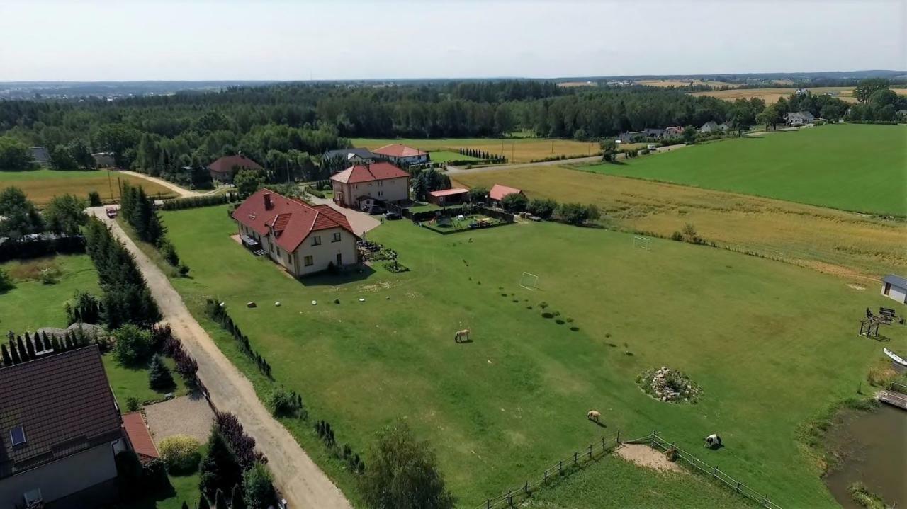 Вілла Agro Nad Stawem Жуково Екстер'єр фото