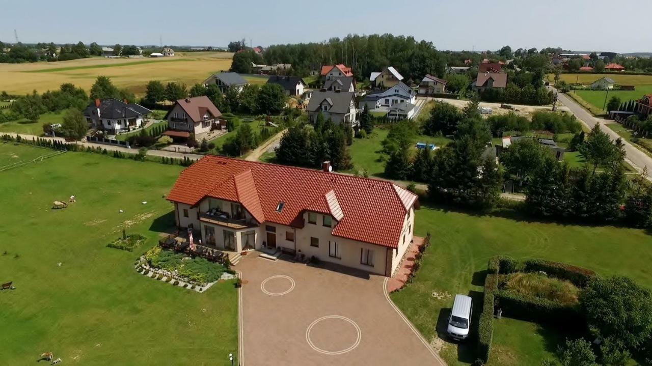 Вілла Agro Nad Stawem Жуково Екстер'єр фото